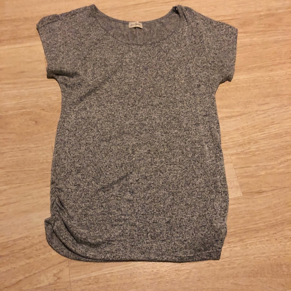 Grey top